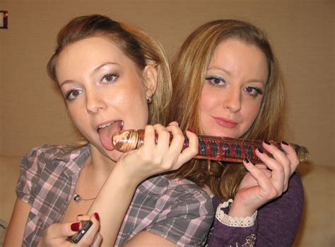 Angel Anna Lesbians Porn Pic