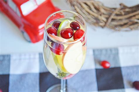 White Sangria Cocktail Recipe for Christmas and Winter - Aspiring Winos