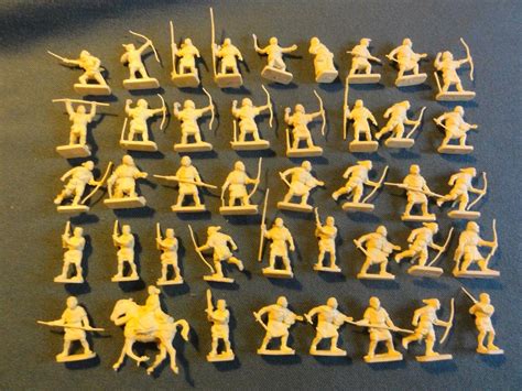 1 72 Airfix Robin Hood Medieval Figures Loose Lot 1927664073