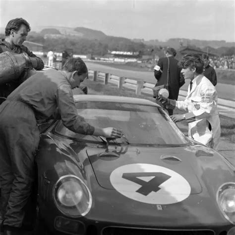 David Piper Ferrari Lm Makes A Pitstop Sports Car Racing Old