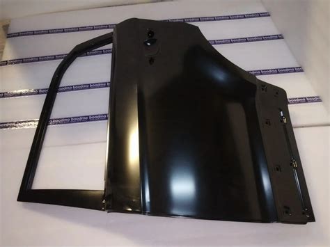 Hyundai K Panel Assy Rear Door Lh At Piece Tathawade