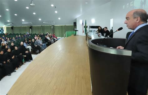 Presidente Do Tce Am Participa De Cerim Nia Em Homenagem Aos Anos De