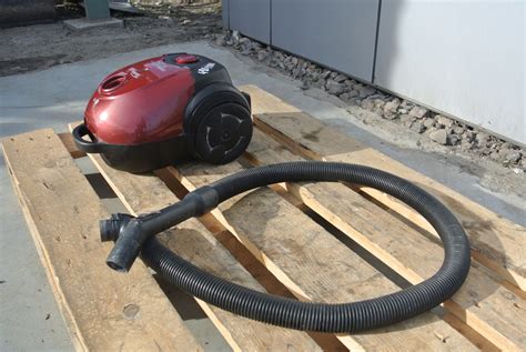 ODKURZACZ LG TURBO Z 1300W OKAZJA $ - 9148980412 - oficjalne archiwum ...