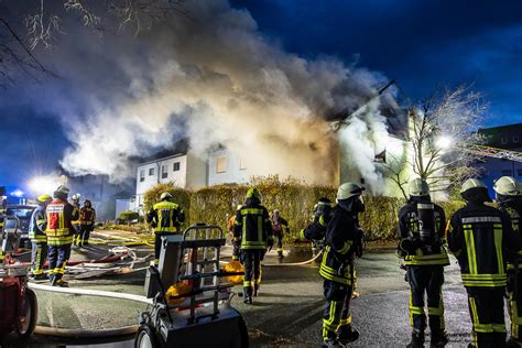 B Nachbarschaftliche L Schhilfe Zum Wohnhausbrand Nach Kleinostheim