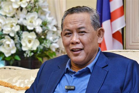 Angkat Sumpah Menteri Besar Negeri Sembilan Berlangsung Esok Utusan