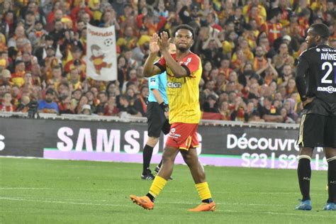 De retour en France après son départ du RC Lens Openda a confirmé à