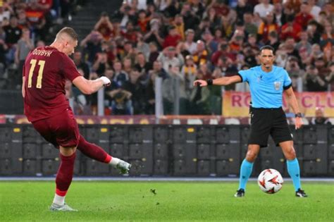 Gol Artem Dovbyk Bawaas Roma Tekuk Dynamo Kiev Antara News