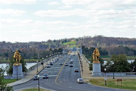 Arlington Memorial Bridge Approach - Washington DC - Living New Deal