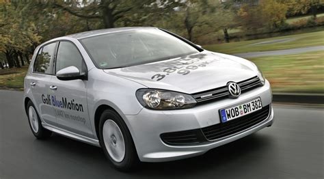 VW Golf 1 6 TDI Bluemotion 2009 Review