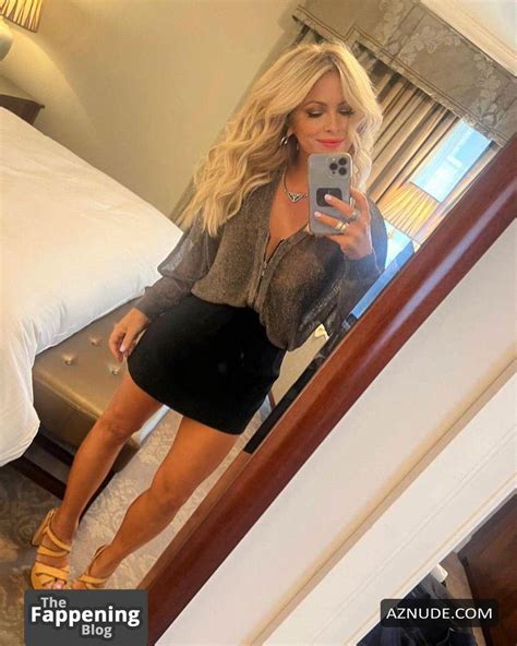 Sarra Elgan Sexy Showing Off Her Hot Legs Aznude