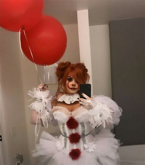 Pin By Neslihan On Demi Lovato Pennywise Halloween Costume Scary