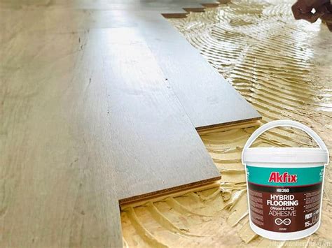 Akfix HB260 Hybrid Flooring Adhesive An Tiến Hưng