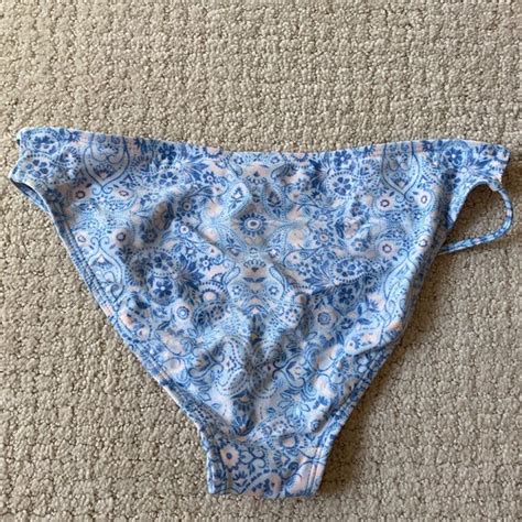 Xhilaration Swim Xhilaration Blue And Pink Bikini Bottoms Poshmark