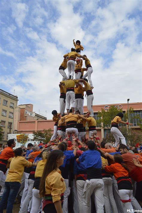 Onze De Setembre A Badalona Castellers D Esplugues A Flickr