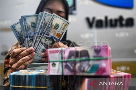 Rupiah Selasa Pagi Tergelincir 49 Poin Jadi Rp16 130 Per Dolar AS