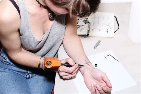 How To Tattoo Yourself With A Tattoo Gun A Step By Step Guide