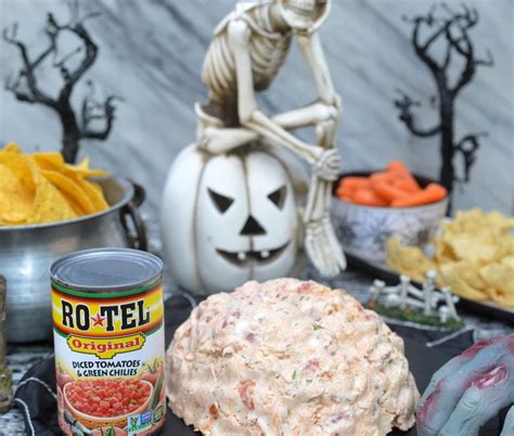 Halloween Brain Mexican Dip