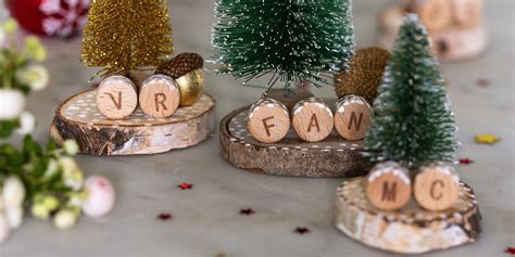 Fabriquer Des Marque Places Avec Des Mini Sapins Pour La Table De No L