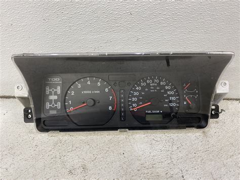 2000 2001 Isuzu Trooper 4x4 At Cluster Speedometer Tach Gauges