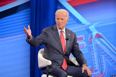 Live Updates Joe Biden Cnn Town Hall Cnn Politics