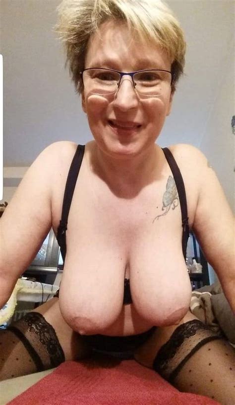 Slutty Grown Up Colossal Saggy Tits Nude Pics Maturewomenpics