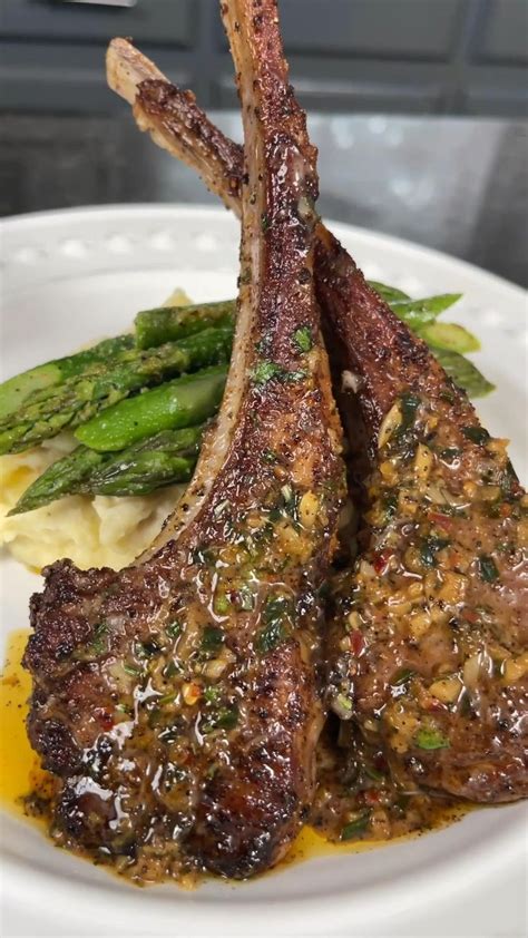 Lemon Garlic Butter Lamb Chops Recipe