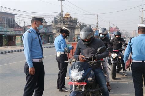 ट्राफिक कारबाहीमा १० लाख सवारी करिब ८० करोड राजश्व संकलन Nepal Press