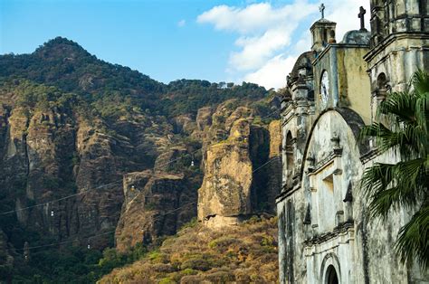 The 10 Best Pyramids in Mexico and How To See Them - Travel Noire