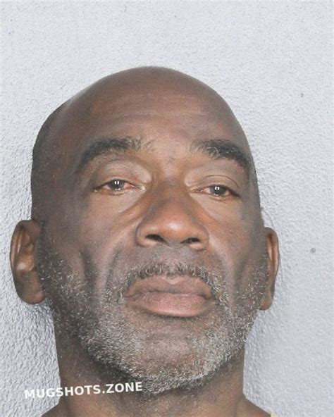 HALL DARRYL 10 24 2022 Broward County Mugshots Zone