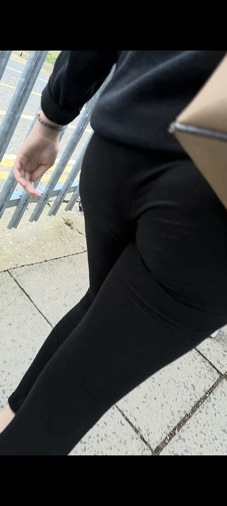 Another Hungry Ass W Face Extra Closeup Spandex Leggings And Yoga Pants Forum