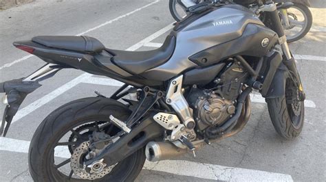 Alquiler De Moto Yamaha MT 07 ABS Naked Barcelona Barato Momoven