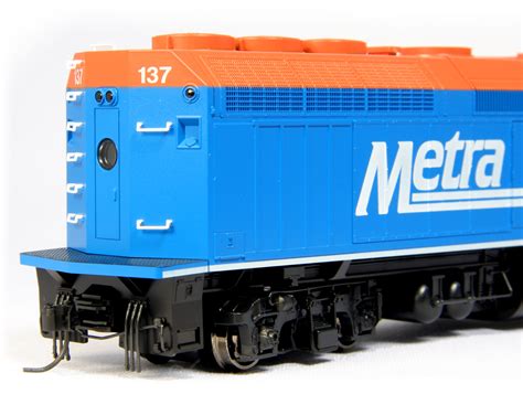 KATO HO SCALE F40PH Chicago Metra City Of West Chicago, 42% OFF