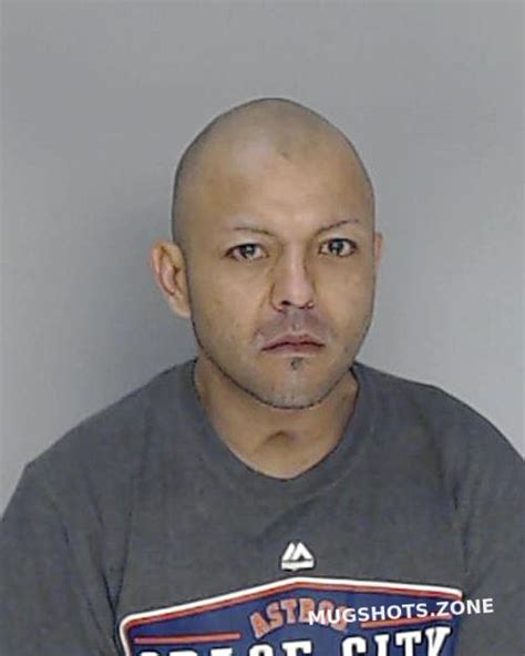 GONZALEZ LUIS 03 23 2023 Nueces County Mugshots Zone