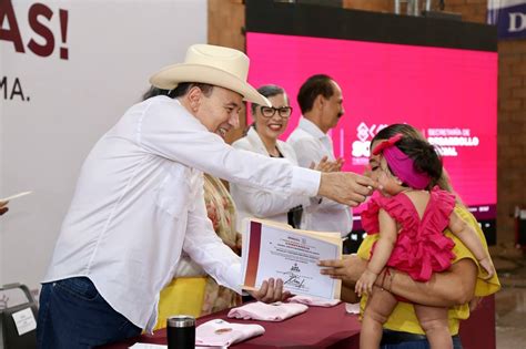 Alfonso Durazo Entrega Programas Sociales Y Educativos A Estudiantes Y