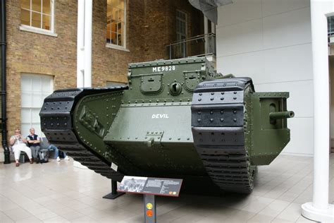 London, 16 July, 2009 - Imperial War Museum & London walk