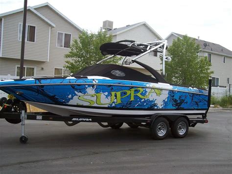 Boat Vinyl Wraps Service (Including Graphics)