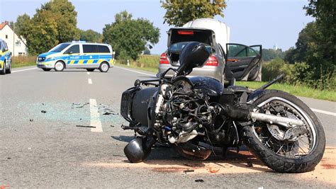 T Dlich Verungl Ckt Bielefelder Stirbt Bei Motorradunfall In Herford