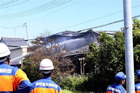 宮城県東松島市の住宅で火災、焼け跡から遺体住人の男子中学生と連絡取れず ライブドアニュース