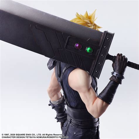 Final Fantasy 7 Remake Cloud Statue And Play Arts Kai Roche And