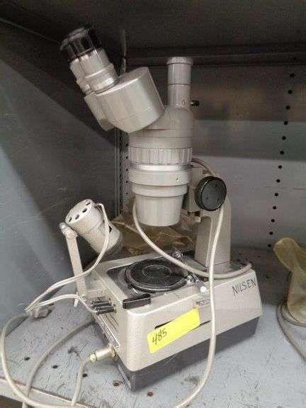 1 -OLYMPUS MICROSCOPE - Matthews Auctioneers