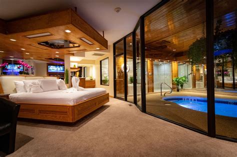 Sybaris Pool Suites - 233 Photos & 40 Reviews - Hotels - 5466 W 86th St ...