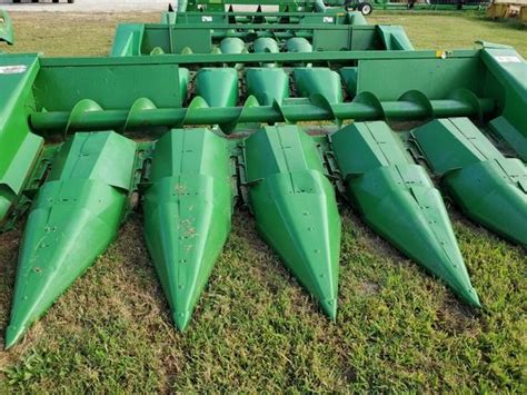 John Deere 643 Corn And Row Crop Headers