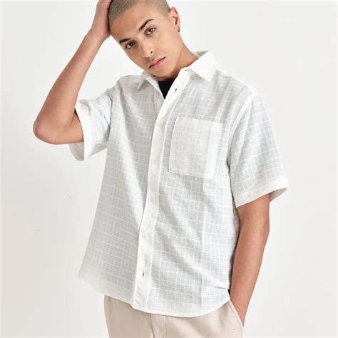 Best Mens White Short Sleeve Shirts For Summer 2025 Opumo Magazine