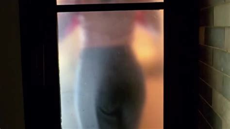 Espiandome Mientras Me Ducho Y Te Doy El Joi De Tu Vida Milf