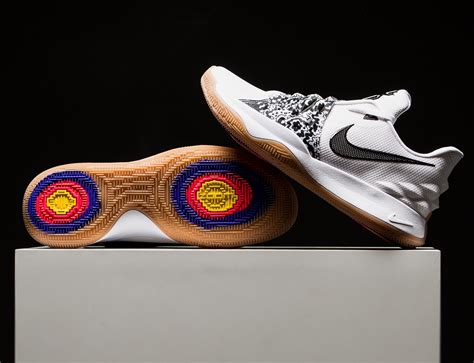 Nike Kyrie 4 Low Available in Black and White Colorways | SneakerFits.com