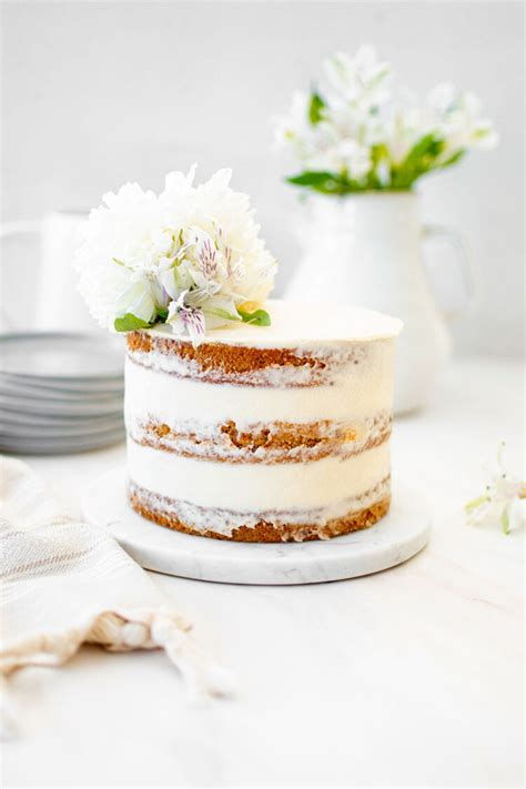 How To Make A Naked Cake Easy Baking Recipe