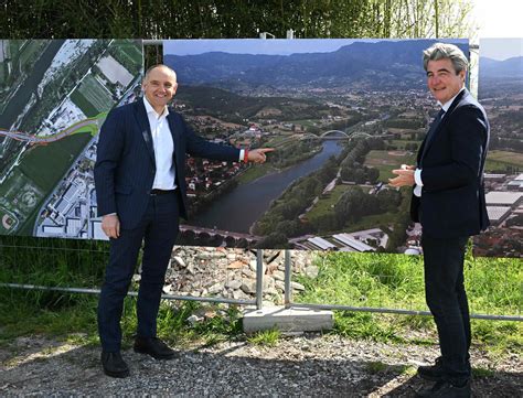 Il nuovo ponte Era a rischio blocco Pd attacca Il Comune si è