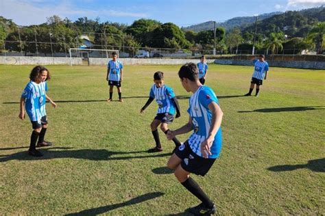 Projeto Futebol Arte Oferece Aulas Gratuitas Para Crian As De Tim Teo