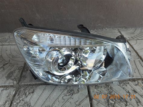 Фар за Тойота Рав 4 2005