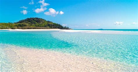 Whitsunday Islands And Whitehaven Beach Half Day Cruise From Airlie